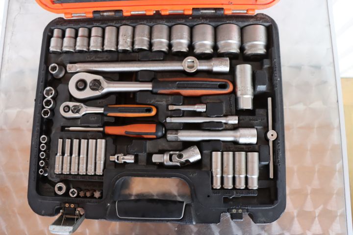 659350-1 Socket wrench set Bacho Strul Relocator