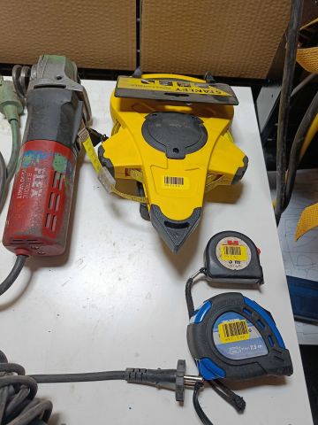 826219-4 Hand machines / Tools