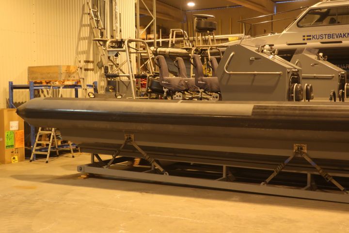 876267-8 Rib boat - type Cougar enforcer C12 rib -08