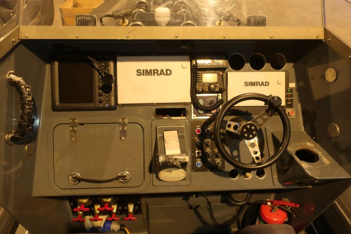 876267-17 Rib boat - type Cougar enforcer C12 rib -08