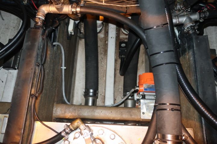 876267-63 Rib boat - type Cougar enforcer C12 rib -08