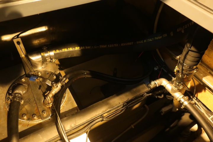 876267-64 Rib boat - type Cougar enforcer C12 rib -08