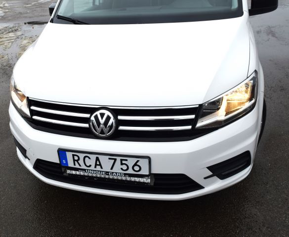 877690-16 Volkswagen Caddy - 2017