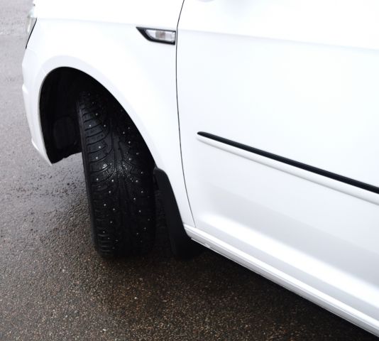 877690-28 Volkswagen Caddy - 2017