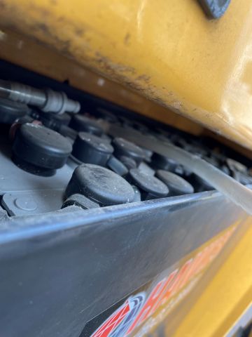 872791-13 Reach truck with charger Atlet UNS / 200DTFVRC675 (10692H)