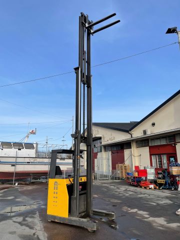 872791-3 Reach truck with charger Atlet UNS / 200DTFVRC675 (10692H)