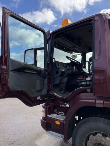 779648-26 Liftdumperbil Scania P94GB 4X2 NZ260 256hK -99