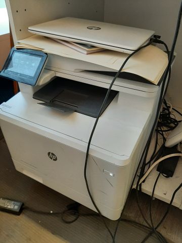 805010-5 Printer, HP, Color Laser Jet Pro MFP M477fdn and toner and paper