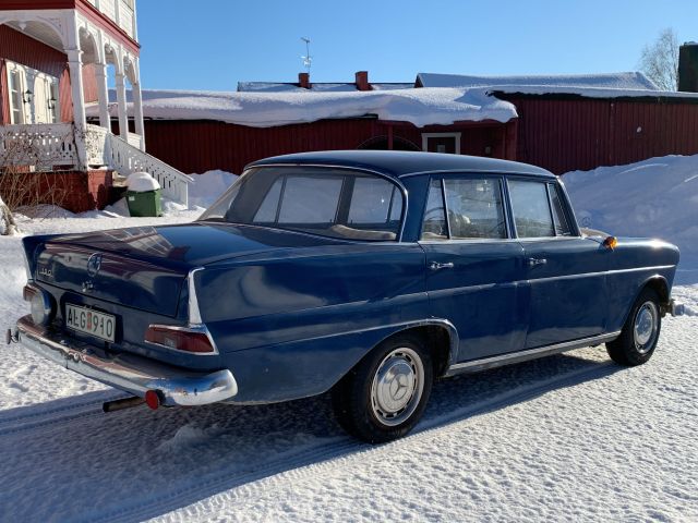 809465-5 Mercedes-Benz 190 c -1963