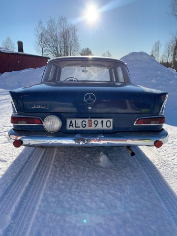 809465-6 Mercedes-Benz 190 c -1963