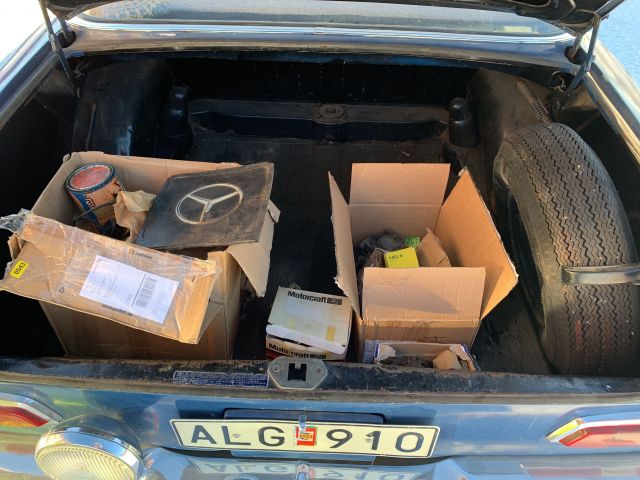 809465-36 Mercedes-Benz 190 c -1963