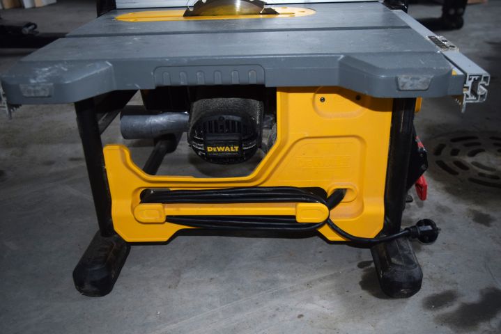 683430-2 DeWalt DWE7485 TABLE SAW, 210 MM
