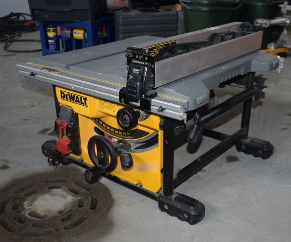 683430-6 DeWalt DWE7485 TABLE SAW, 210 MM