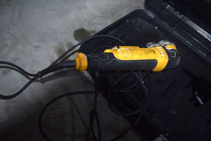 683432-7 Dewalt Multitool DWE315 -QS