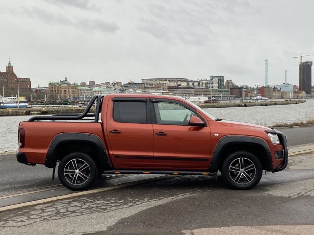865724-4 Volkswagen Amarok - 2014