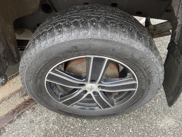 865724-12 Volkswagen Amarok - 2014