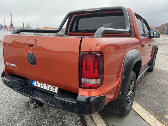 865724-26 Volkswagen Amarok - 2014