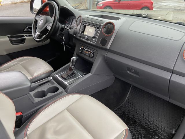 865724-45 Volkswagen Amarok - 2014