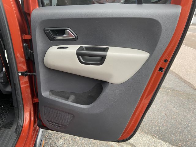 865724-52 Volkswagen Amarok - 2014