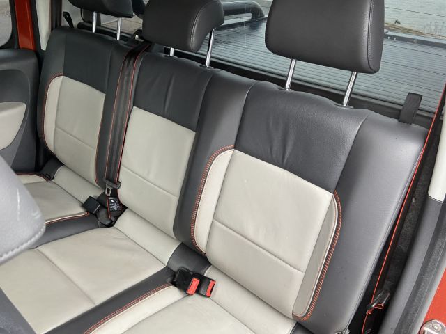 865724-55 Volkswagen Amarok - 2014