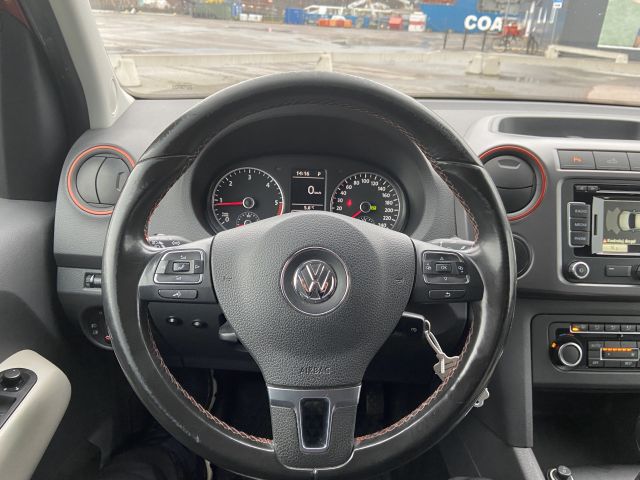 865724-60 Volkswagen Amarok - 2014