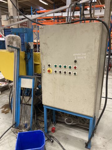 878049-10 Kääntökone ja koeponnistusyksikkö