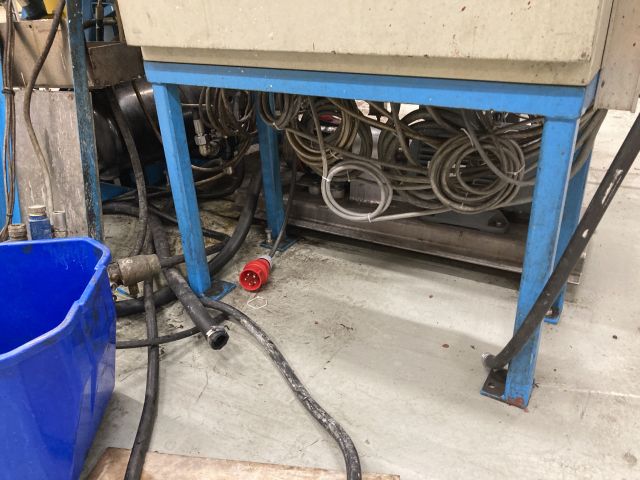 878049-14 Kääntökone ja koeponnistusyksikkö