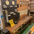 876440-3 Older test bench for electronic equipment