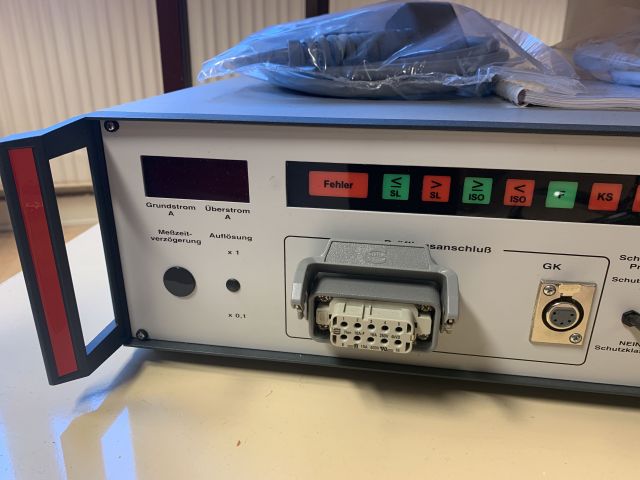 876463-3 Light fixture tester HCK Elektronic