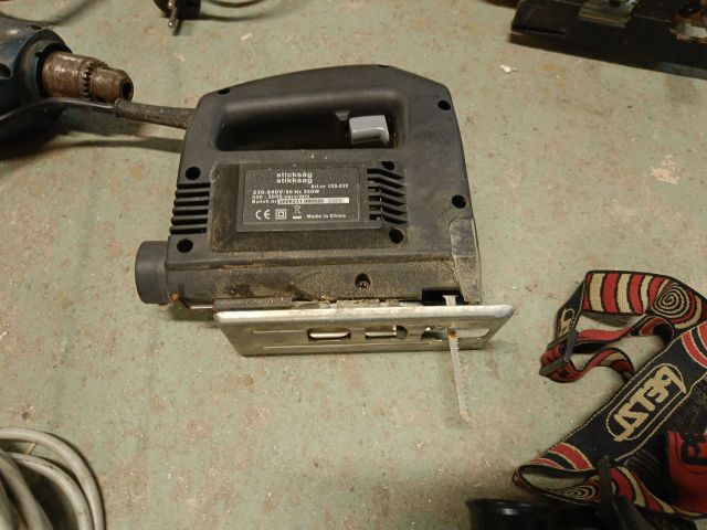 826257-9 Hand machines