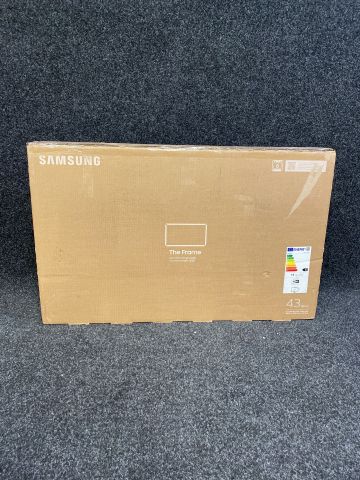 878407-2 43" QLED 4K-TV Samsung QE43LS03AAUXXC