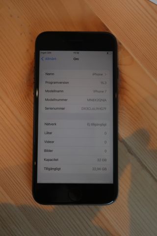 878419-5 Mobile Phone - Apple iPhone 7, 32GB