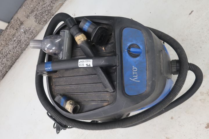 795037-3 Rough vacuum cleaner, Nilfisk Alto Attix 550-01