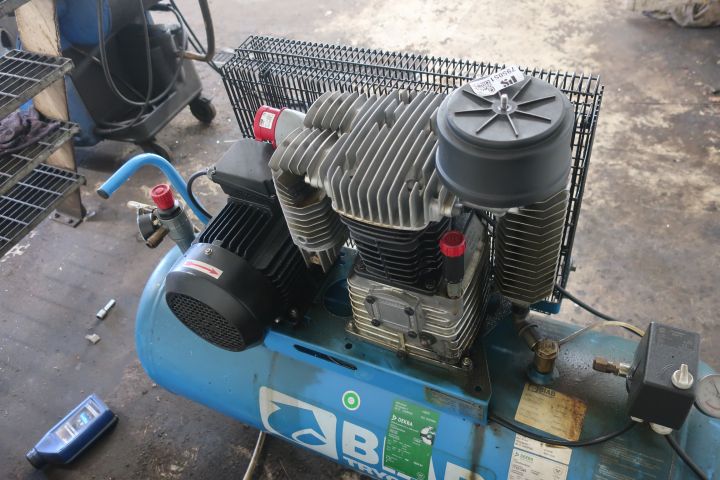 795051-10 Compressor, GIS 500 TCB-150 GS35