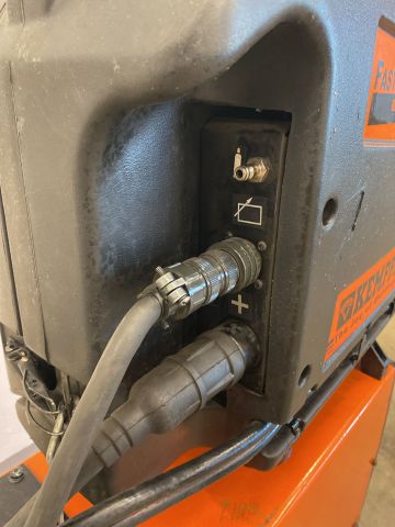 865604-8 Migsvets Kemppi Fastmig KM 400