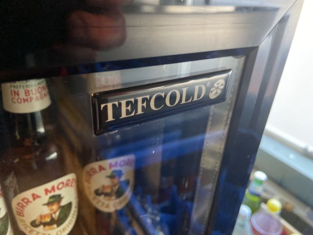 865729-2 Glass cooler Tefcold DB200H-I