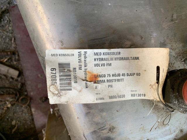 752477-4 Hydraulic tank Stainless