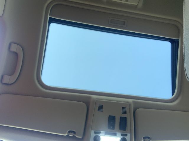 866657-13 BMW 320D - 2011