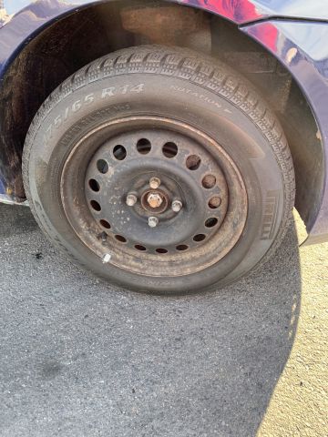 866659-16 Renault Clio - 2001