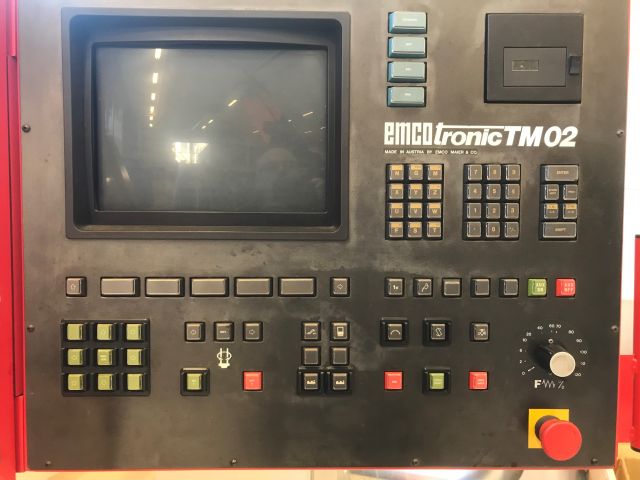 833916-3 CNC Fräs - EMCO VMC 200