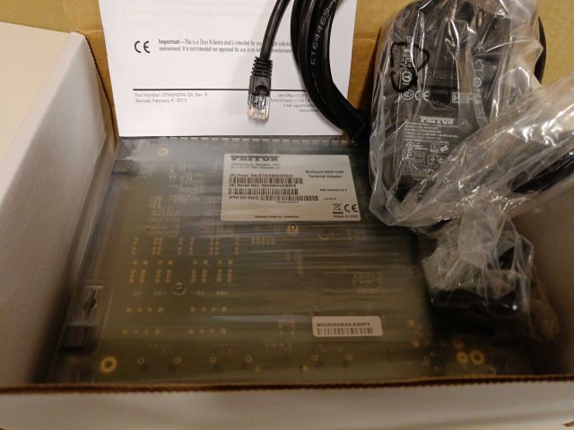 754316-4 Ny Patton SmartNode DTA VoiP ISDN  adapter