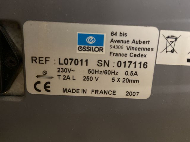 865829-8 Grinding machine and Block machine Essilor Kappa CT