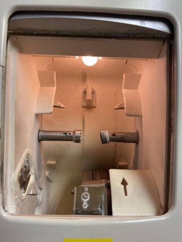 865829-16 Grinding machine and Block machine Essilor Kappa CT