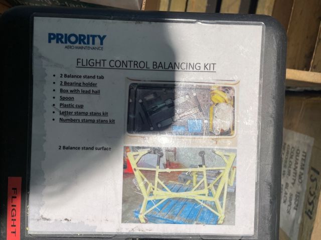 872848-4 Flight control balancing kit