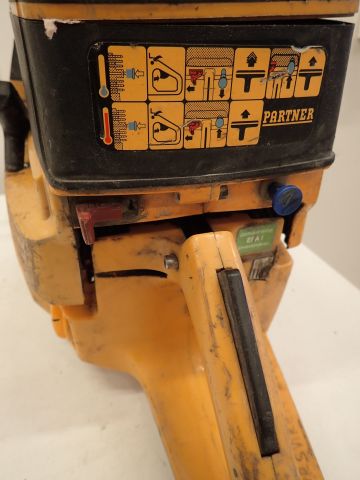 861515-9 Engine Cap Partner K1250