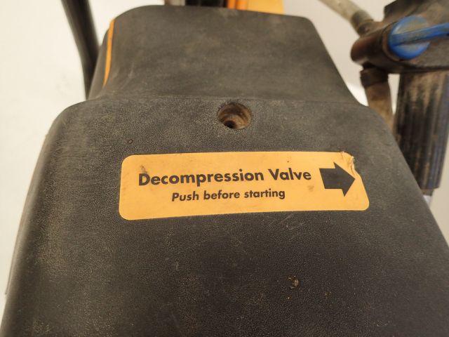 861515-14 Engine Cap Partner K1250