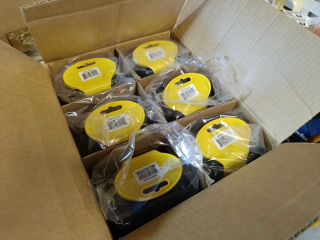 754342-1 6 new Otterbox 8000