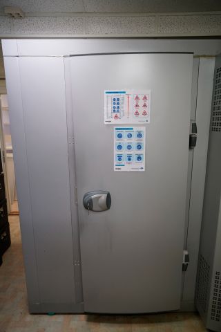 879483-3 Freestanding cold room, Ambactus, 200x200cm