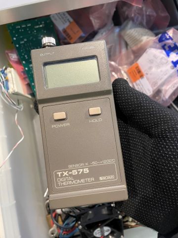 877074-17 Skåp med innehåll verktyg från elverkstad