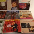 704014-8 LPs / vinyl records 142pcs